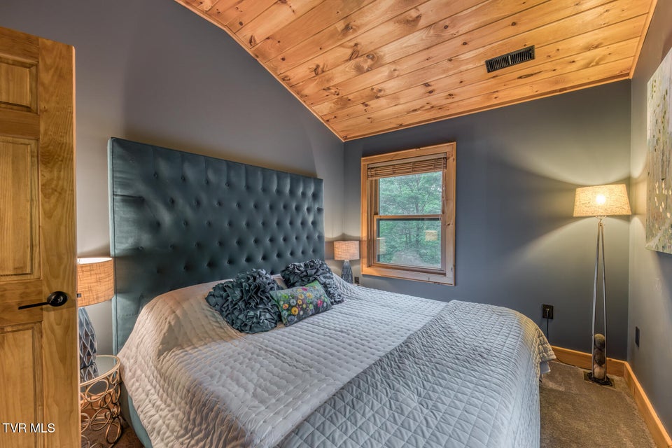 Photo #60: 191 Bear Ridge Drive