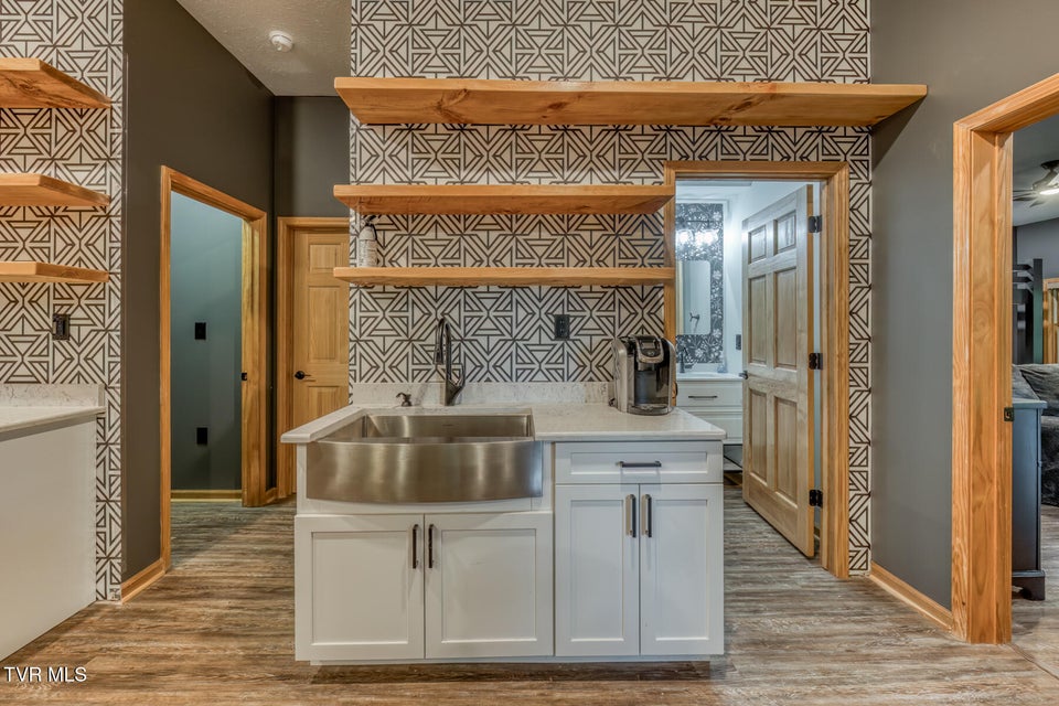 Photo #64: 191 Bear Ridge Drive