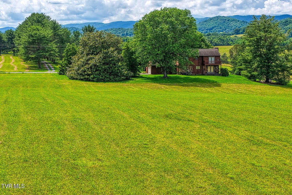 Photo #17: 266 Big Hill Road