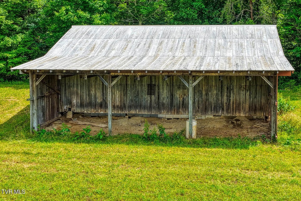 Photo #3: 266 Big Hill Road