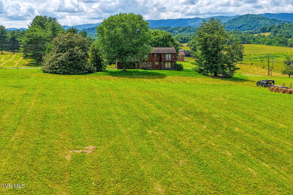 Photo #18: 266 Big Hill Road