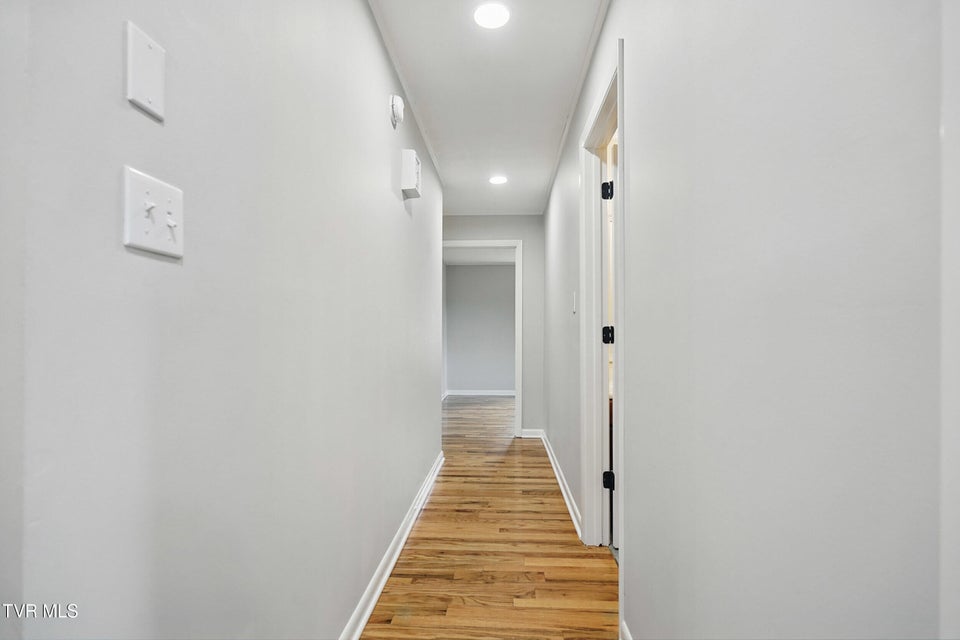 Photo #30: 5530 Paramont Road