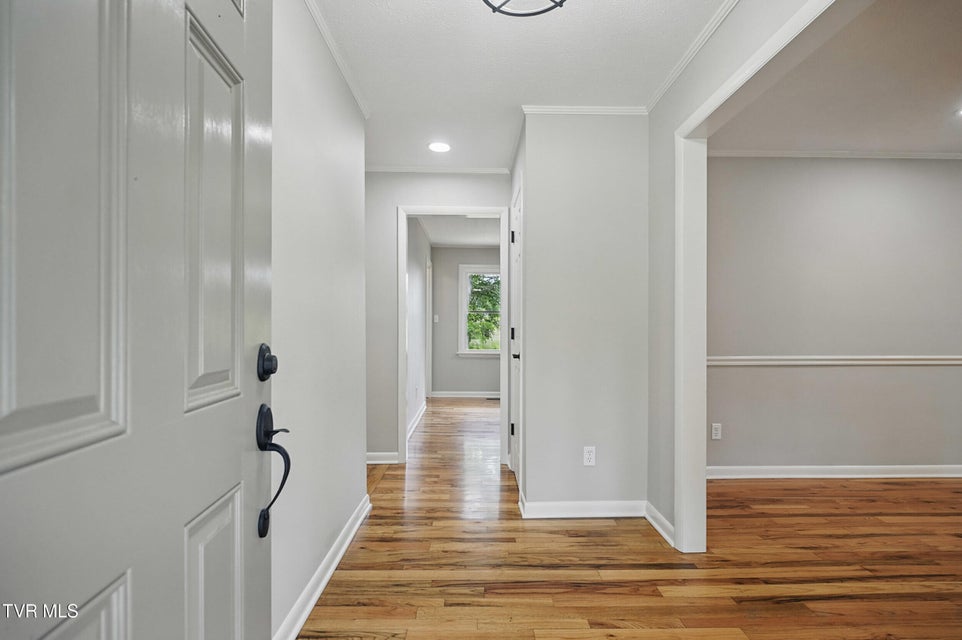 Photo #31: 5530 Paramont Road