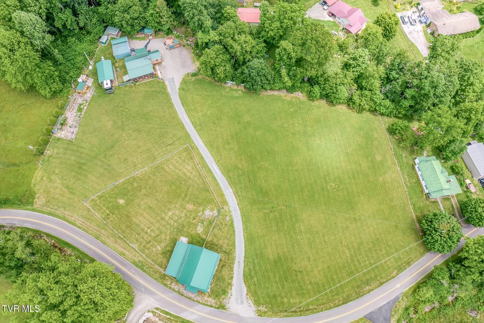Photo #6: 1761 Pine Orchard Road