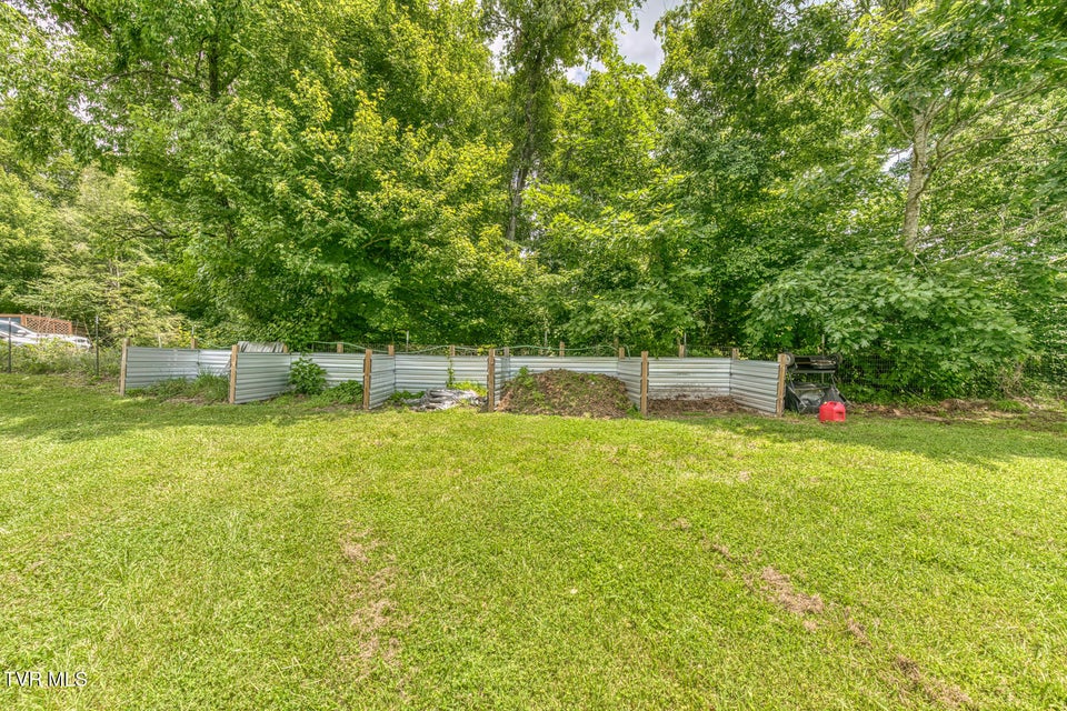 Photo #82: 1761 Pine Orchard Road