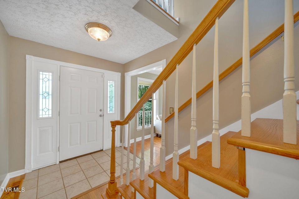Photo #3: 266 Mark Street