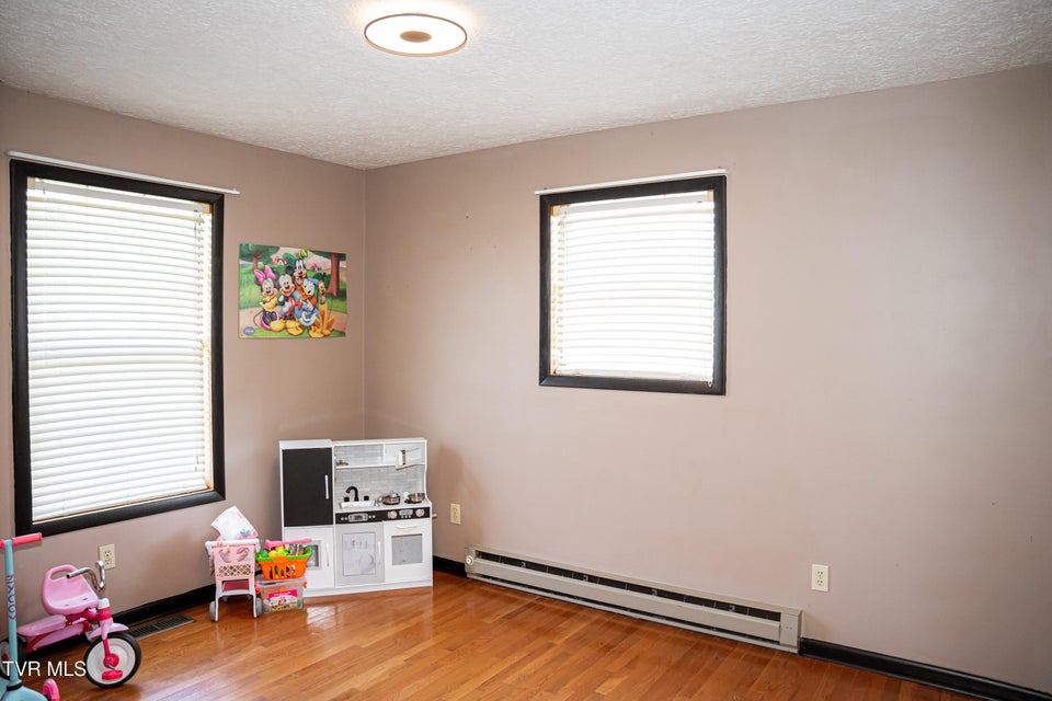 Photo #20: 473 Britton Avenue