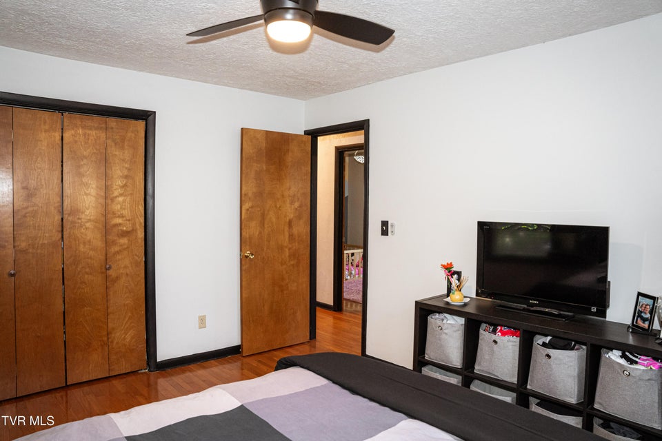 Photo #26: 473 Britton Avenue