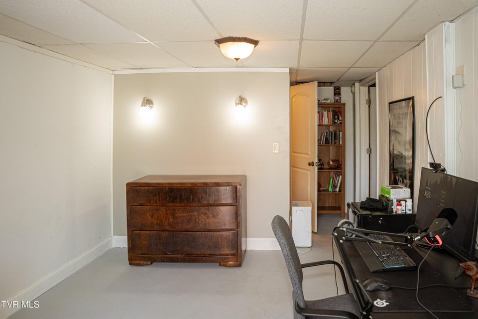 Photo #28: 473 Britton Avenue