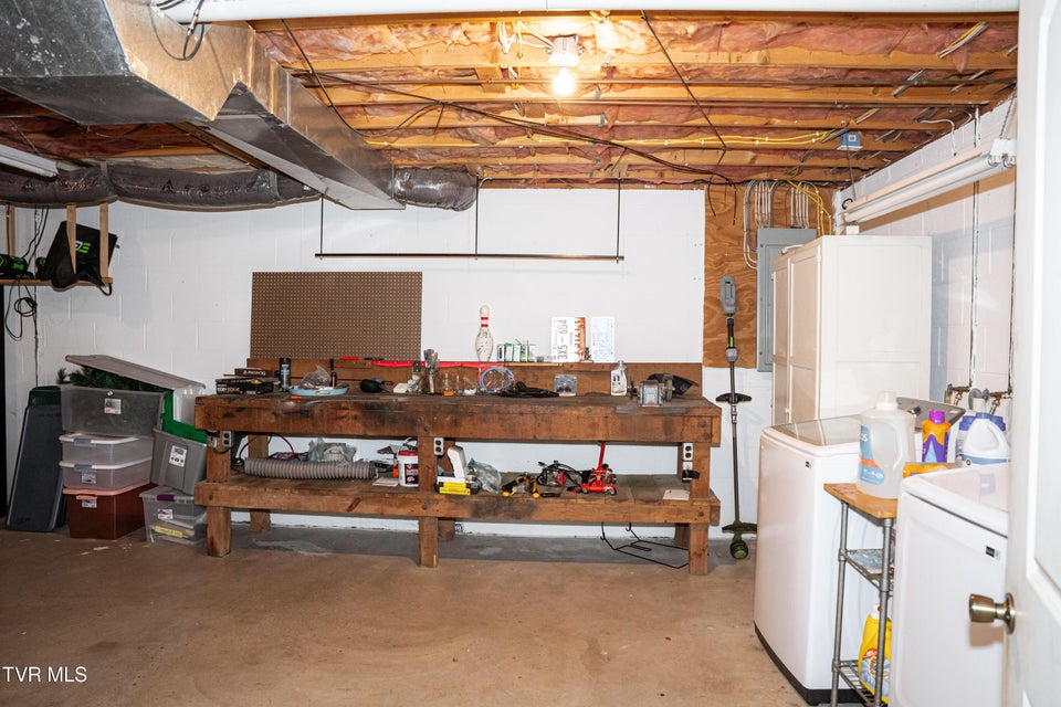 Photo #34: 473 Britton Avenue