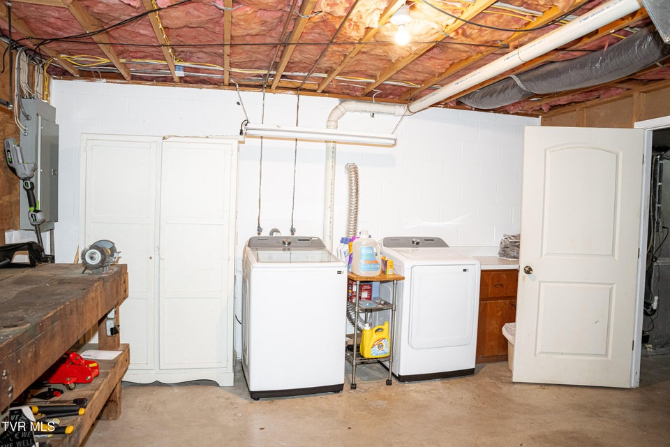 Photo #36: 473 Britton Avenue