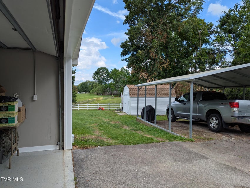 Photo #31: 1710 Brentwood Drive
