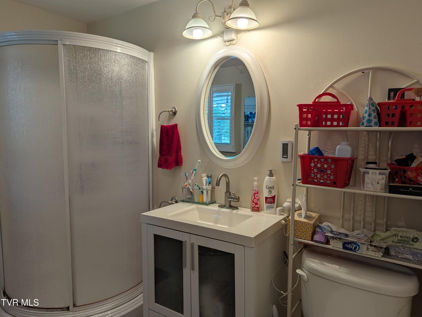 Photo #15: 1710 Brentwood Drive