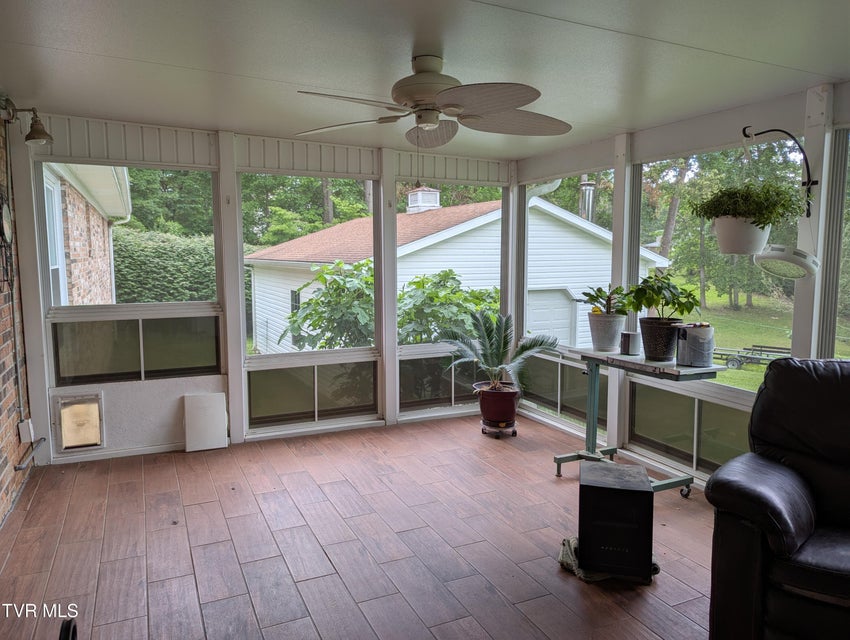 Photo #22: 1710 Brentwood Drive