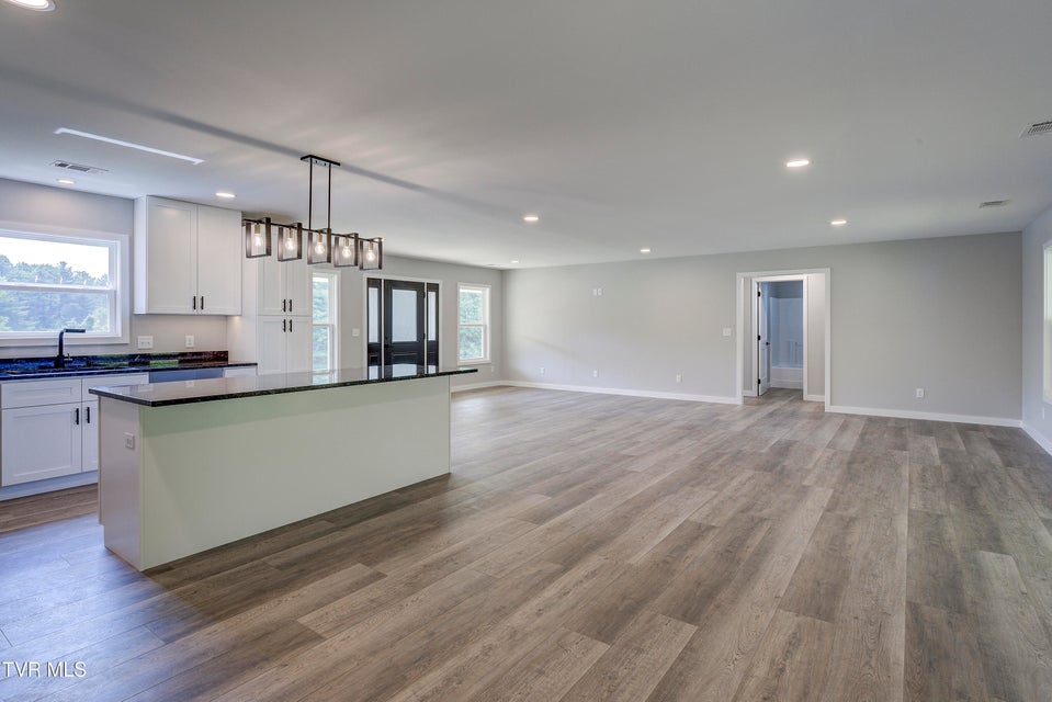 Photo #7: 1105 Laurel Way