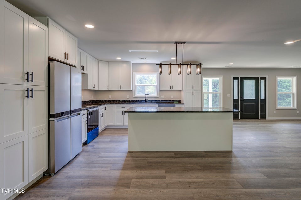 Photo #8: 1105 Laurel Way