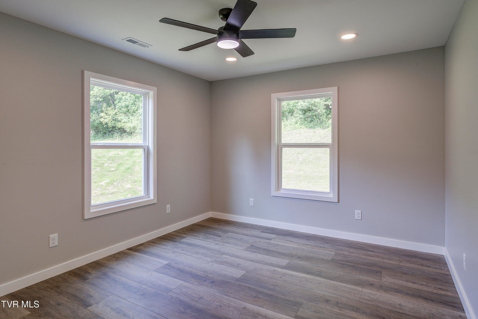 Photo #30: 1105 Laurel Way