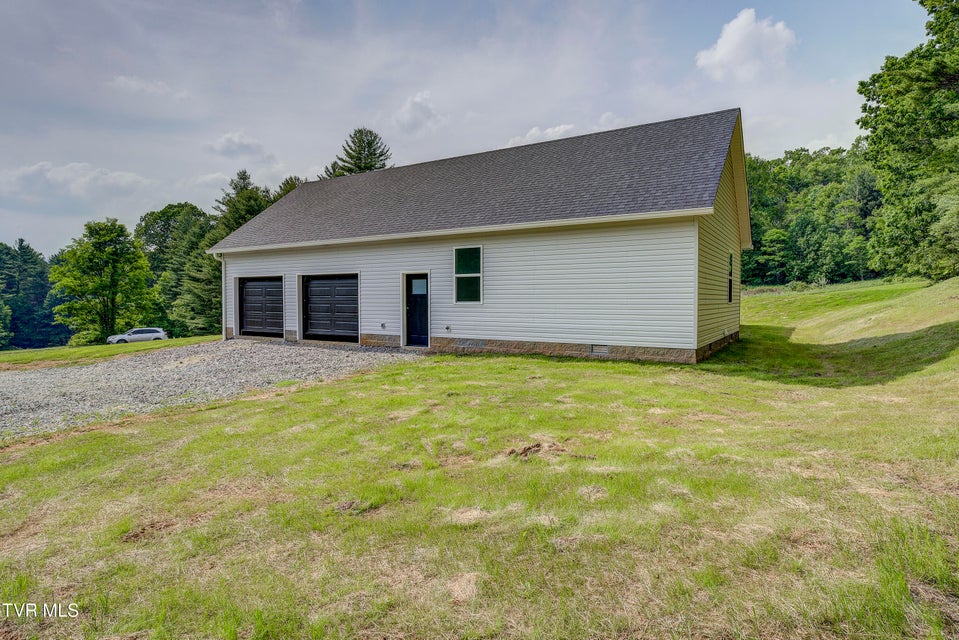 Photo #38: 1105 Laurel Way