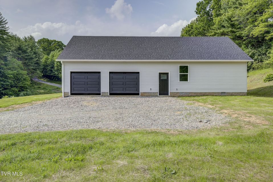 Photo #39: 1105 Laurel Way