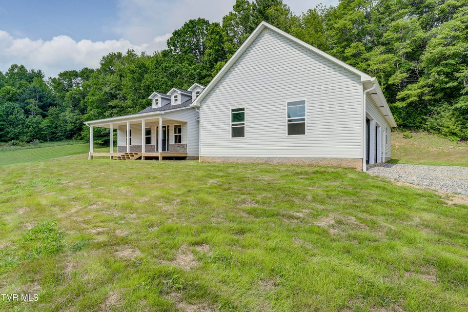 Photo #40: 1105 Laurel Way