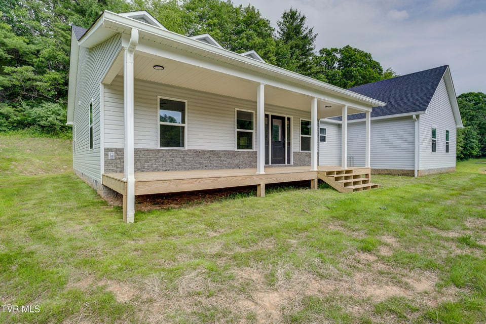 Photo #42: 1105 Laurel Way