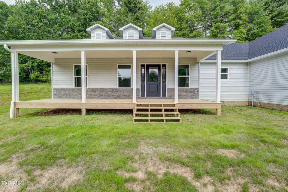Photo #2: 1105 Laurel Way
