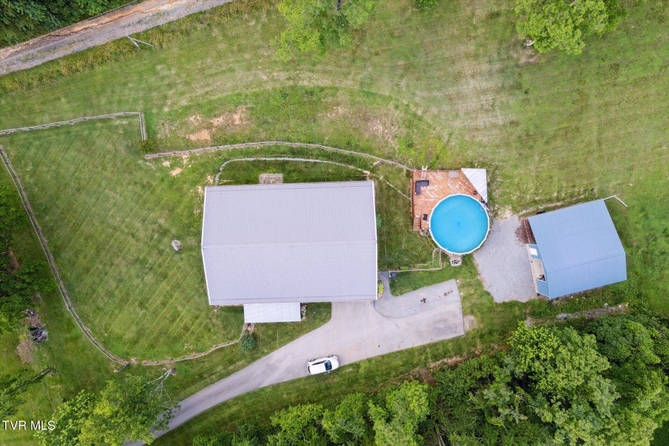 Photo #8: 105 London Pvt Drive