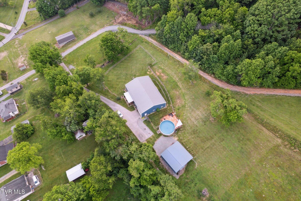 Photo #9: 105 London Pvt Drive