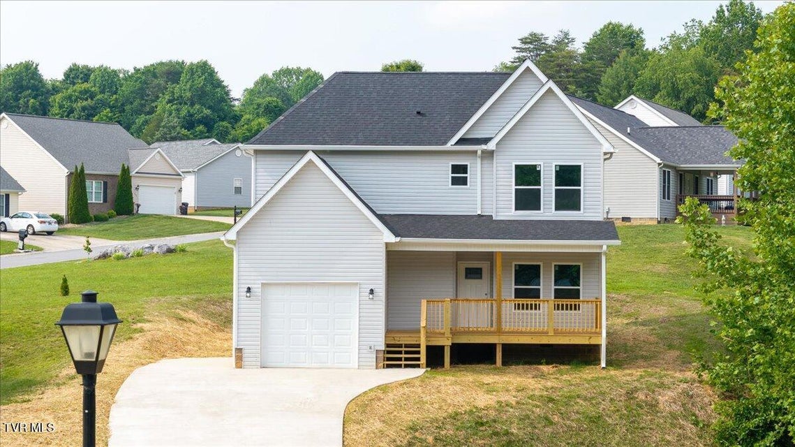 Photo #4: 215 Brighton Place