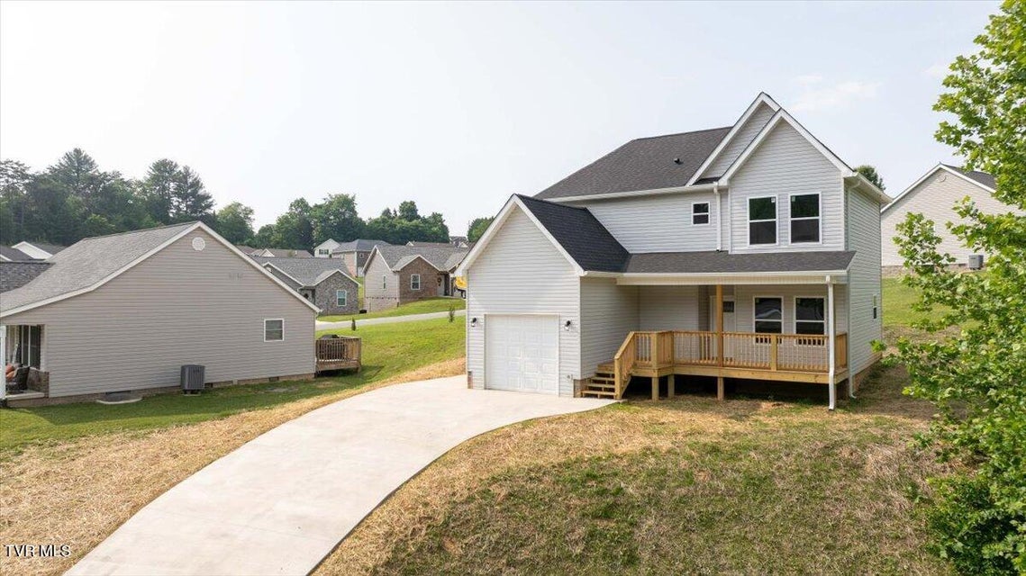 Photo #7: 215 Brighton Place