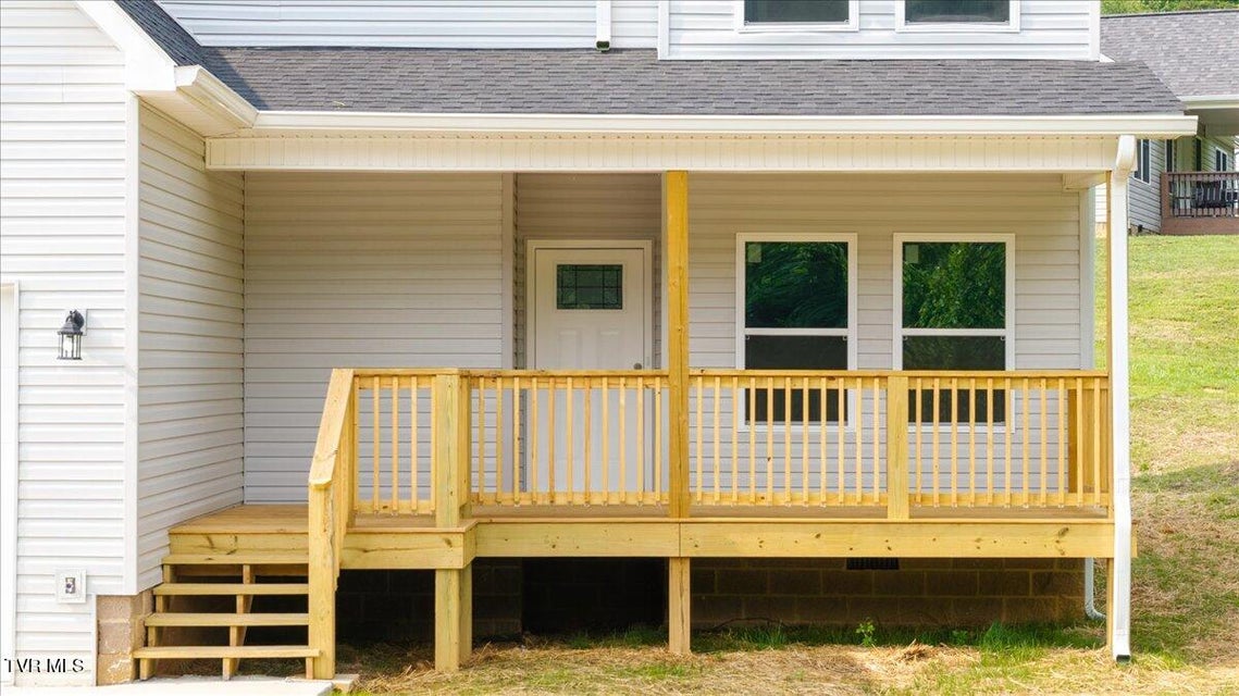 Photo #8: 215 Brighton Place