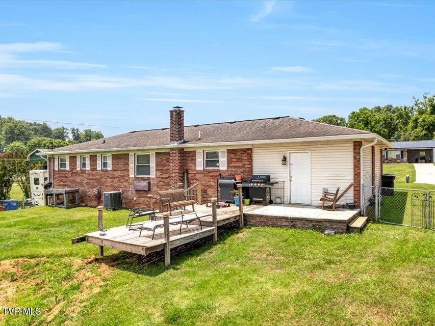 Photo #3: 2546 Montcastle Drive