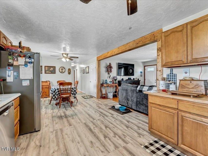 Photo #9: 2546 Montcastle Drive