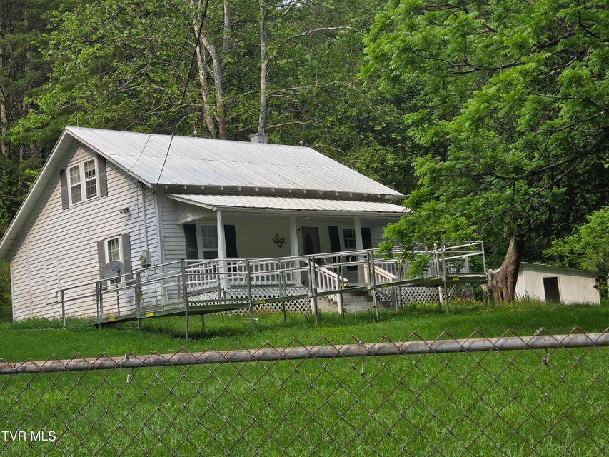 Photo #4: 194 Miller Hollow Road