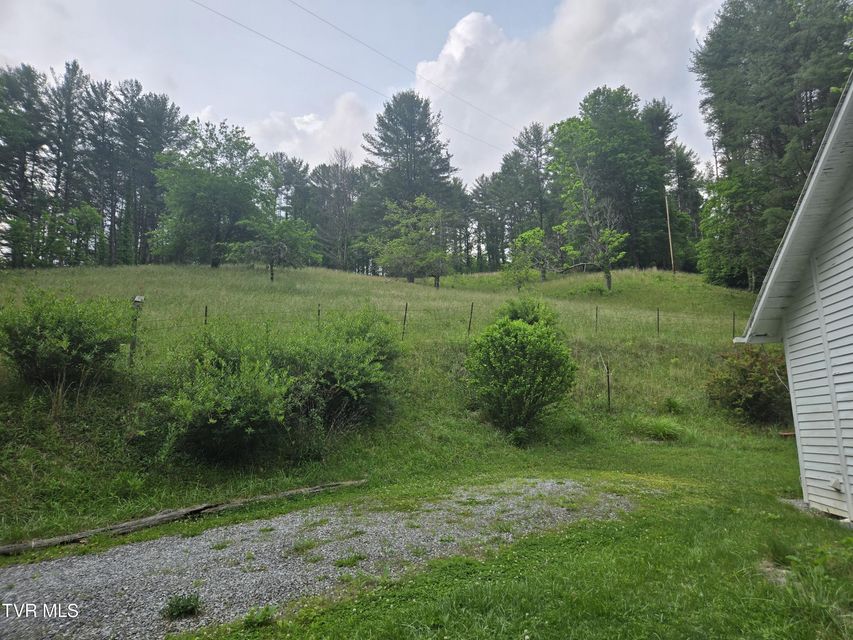 Photo #73: 194 Miller Hollow Road