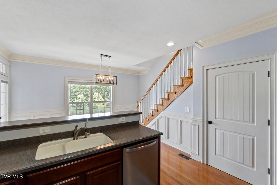 Photo #27: 3475 Walden Dr