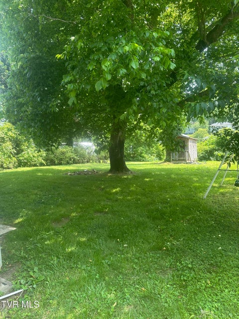 Photo #3: 1013 Kentucky Avenue
