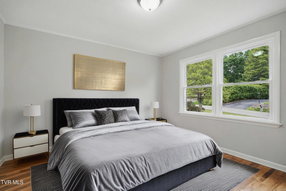 Photo #33: 5530 Paramont Road