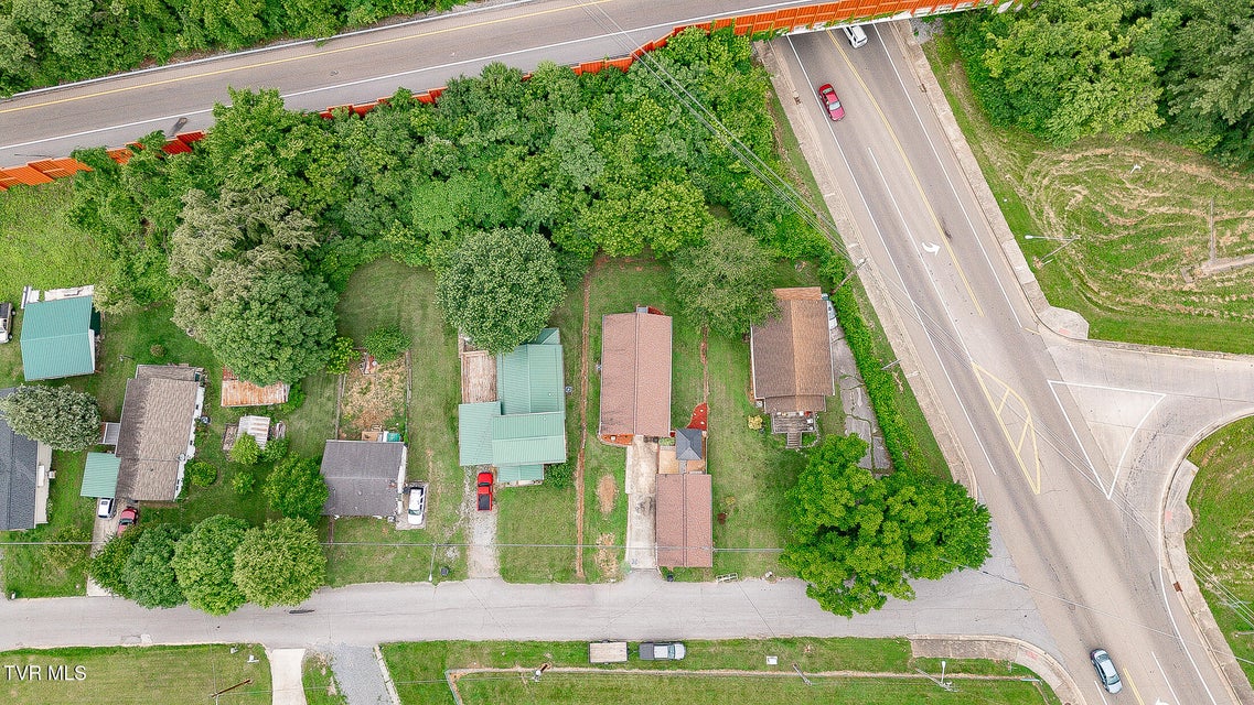 Photo #9: 2009 Tenneva Street