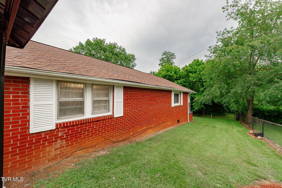 Photo #32: 2009 Tenneva Street
