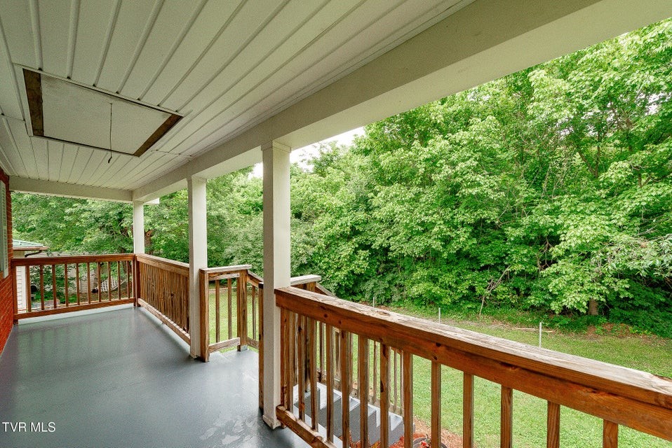 Photo #41: 2009 Tenneva Street