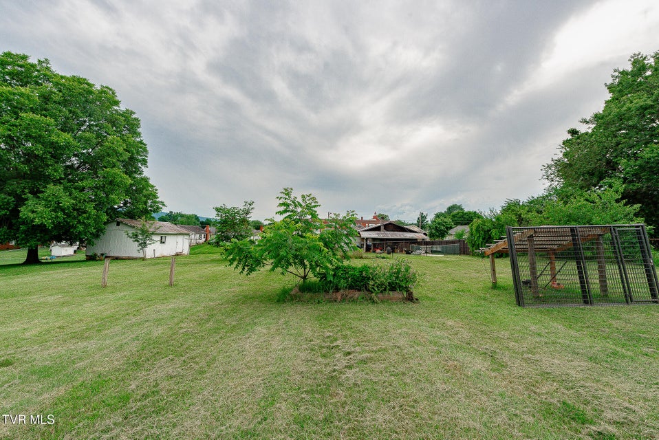 Photo #52: 1024 Sharondale Avenue