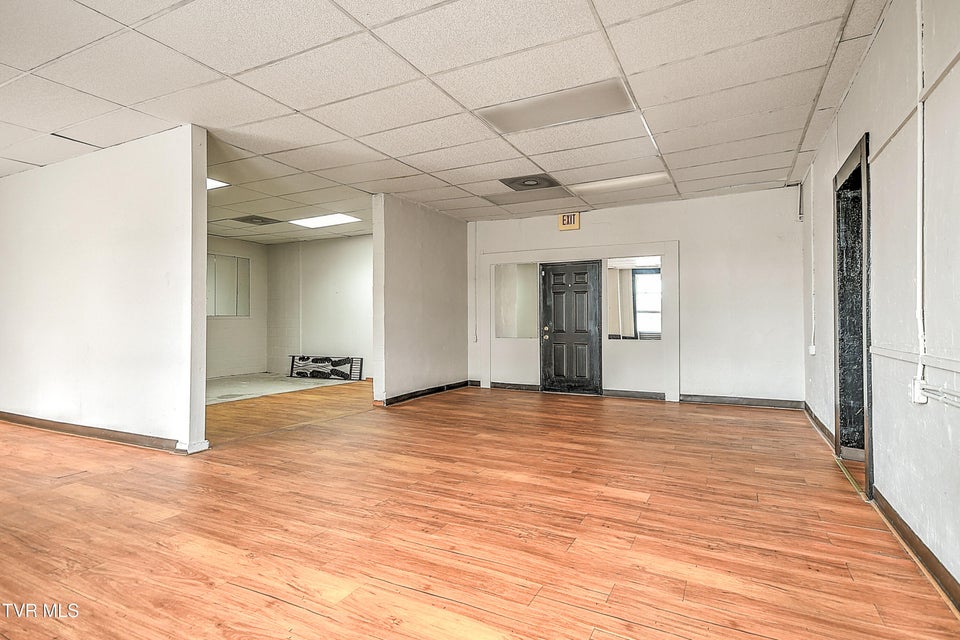 Photo #10: 2302 Center Street