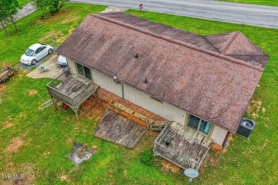 Photo #12: 1401 Valley Lane
