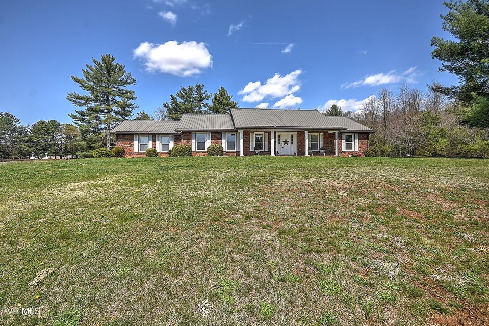 Photo #2: 646 Meadow View Road