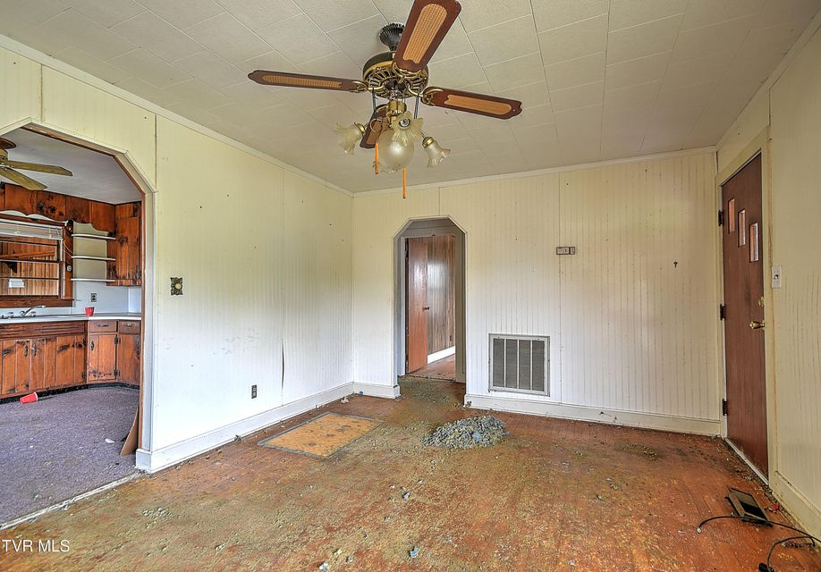 Photo #5: 2209 Jett Road