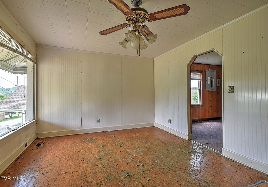 Photo #6: 2209 Jett Road