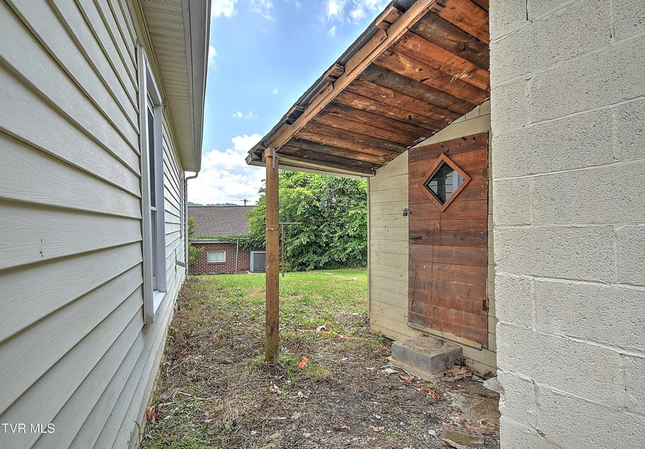 Photo #23: 2209 Jett Road