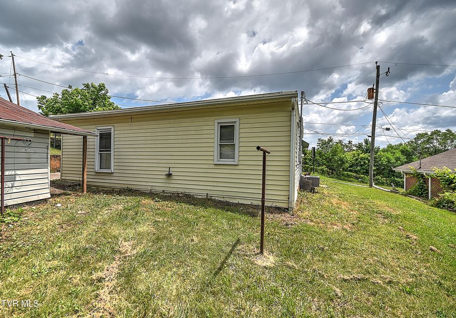 Photo #27: 2209 Jett Road