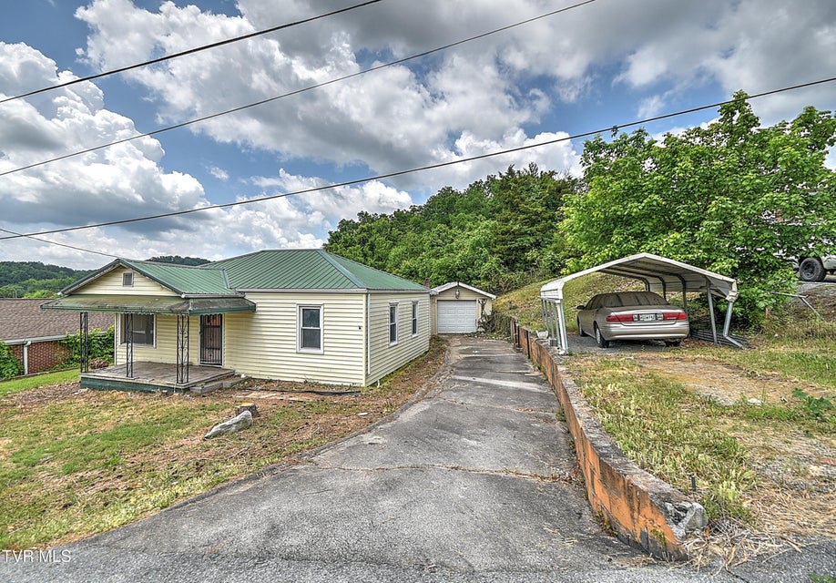 Photo #28: 2209 Jett Road